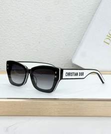 Picture of Dior Sunglasses _SKUfw76146440fw